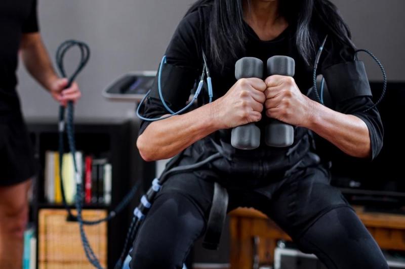 Tonification express &agrave; Chartres, la r&eacute;volution musculaire des press&eacute;s